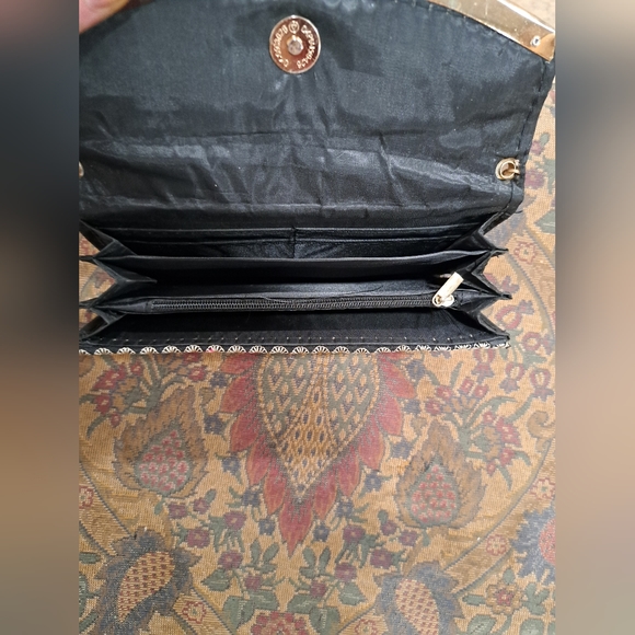 Wallet - Picture 5 of 9